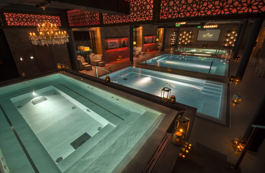 Budapest: Couple Holistic Swedish Massage with Jacuzzi Time - Key points to know before booking