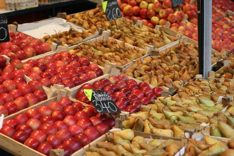 Budapest Culinary & Wine Walk—Budapest’s Signature Food Tour - Three Hungarian wines from different regions