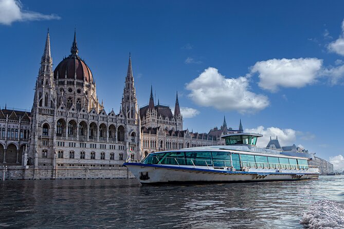 Budapest Danube Cruise with Drink, Audio Guide, Margaret Island - The boat: covered comfort or open-air views