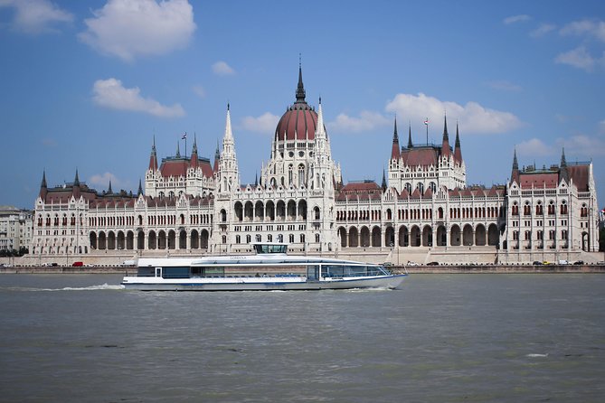 Budapest Danube Cruise with Drink, Audio Guide, Margaret Island - Best departure time for your plans