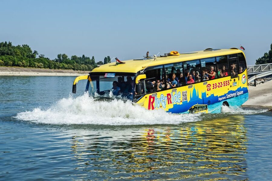 Budapest: Floating Bus Tour by Land and Water - What you see on the road portion