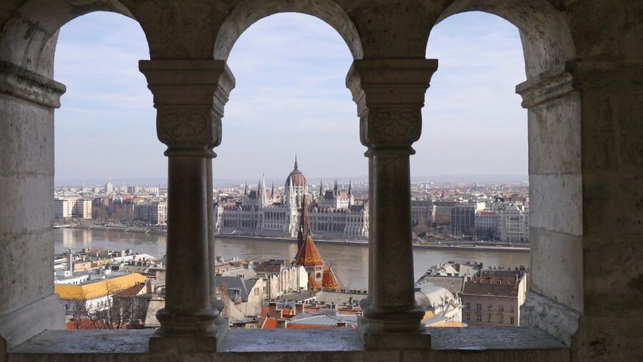 Budapest Full-Day Private Guide Services - Key points to know before booking