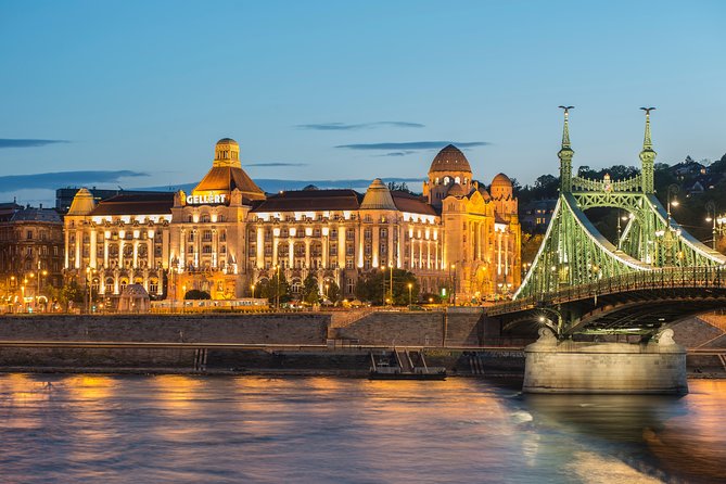 Budapest Gellert Thermal Spa Full Day Ticket with Cabin or Locker - Cabin or locker: the choice that affects your comfort
