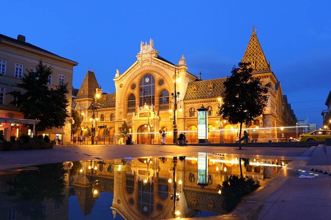 Budapest Great Market Hall Chef‑Led Private Tasting Tour - A private walk with Andrew