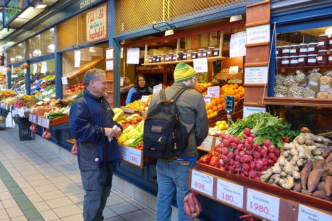Budapest Great Market Hall Chef‑Led Private Tasting Tour - Timing, meeting point, and practical details