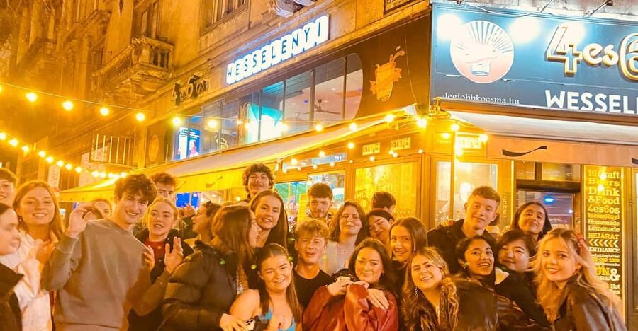 Budapest: Guided Bar Crawl with 1 Hour Open Bar and Shots - The First Bar and the One-Hour Open Bar