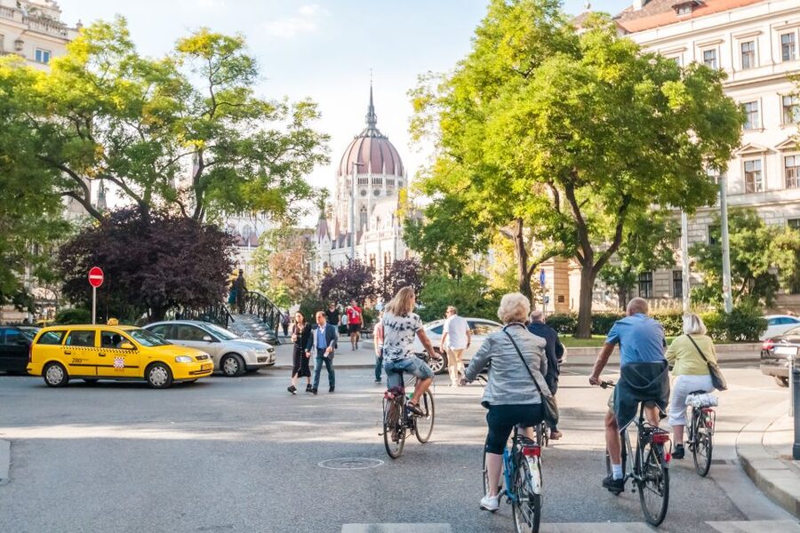 Budapest: Guided City Discovery Bike Tour - Key points to know before you book