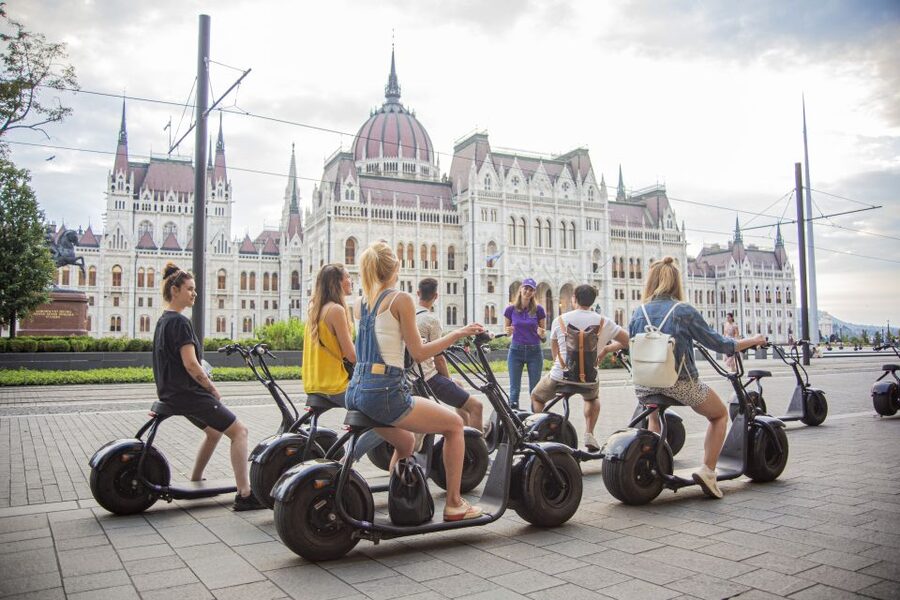Budapest: Guided City Sights Tour by E-Scooter - Why an e-scooter works well in Budapest