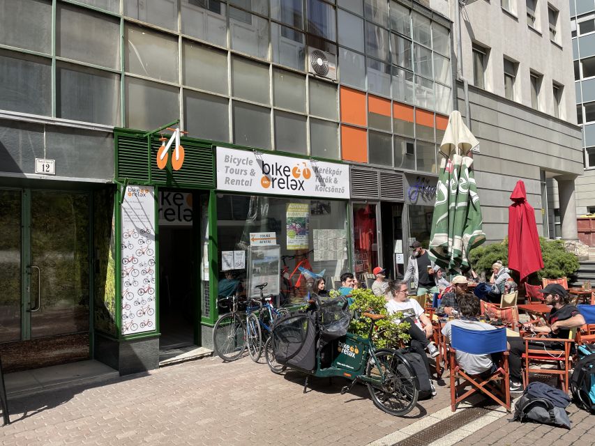 Budapest: Guided Downtown Electric Bike Tour - Key points at a glance