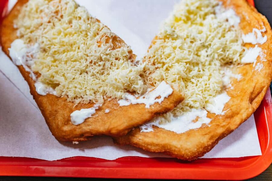 Budapest: Guided Foodie Walking Tour with Food and Drinks - Why this Budapest food walk works so well
