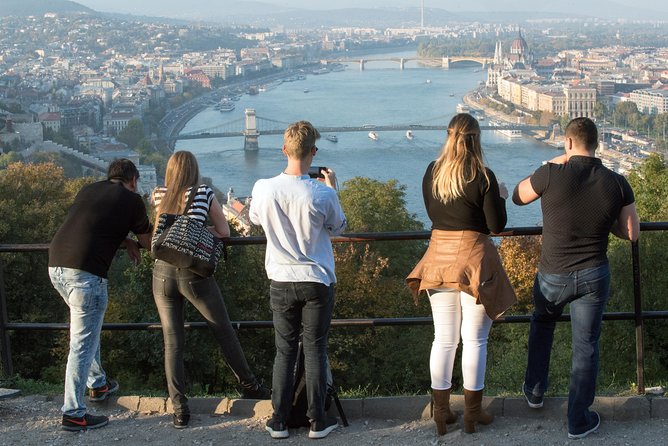 Budapest Guided Half-Day Grand City Tour with Parliament Visit - Guides, hearing, and group comfort