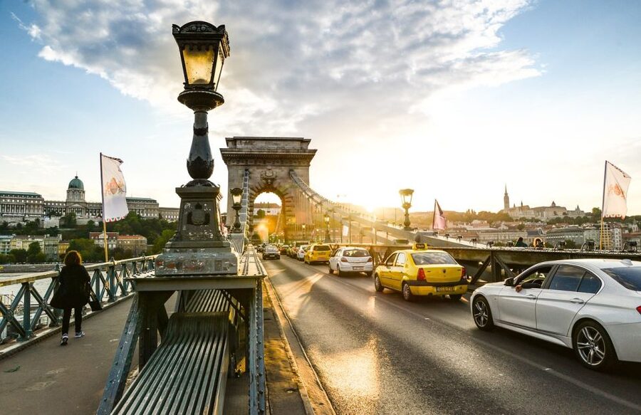 Budapest: Half-Day Highlights Small Group Private Tour - Liberty Square and the rooftop finish