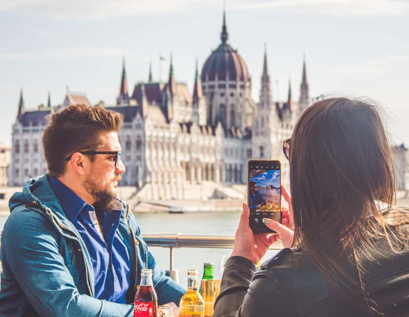 Budapest: Happy Hour Sightseeing Cruise - Margaret Bridge and the northern view