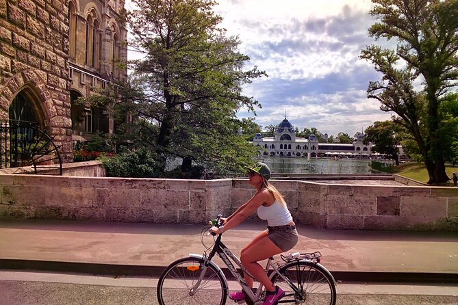 Budapest Highlights Bike Tour with a local guide - Andrássy Avenue and the Opera House