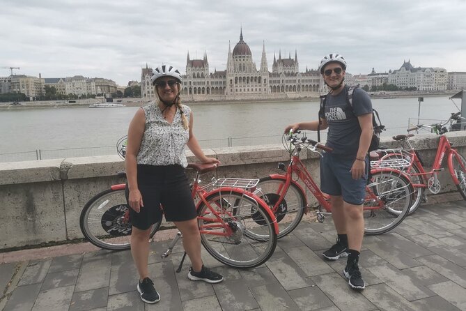 Budapest Highlights Private E-bike Tour - Vajdahunyad Castle and Hungarian bath culture
