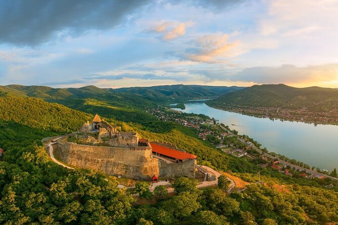 Budapest Hike to Visegrád Castle w or wo Sauna/Danube beach - The Leányfalu sauna session