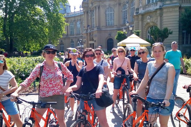 Budapest Historic Downtown Bicycle Tour in small groups - Why this bicycle tour works as a first look at Budapest
