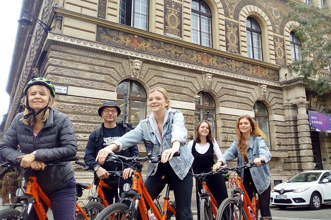 Budapest Historic Downtown Bicycle Tour in small groups - Vajdahunyad Castle and Budapest’s modern architecture