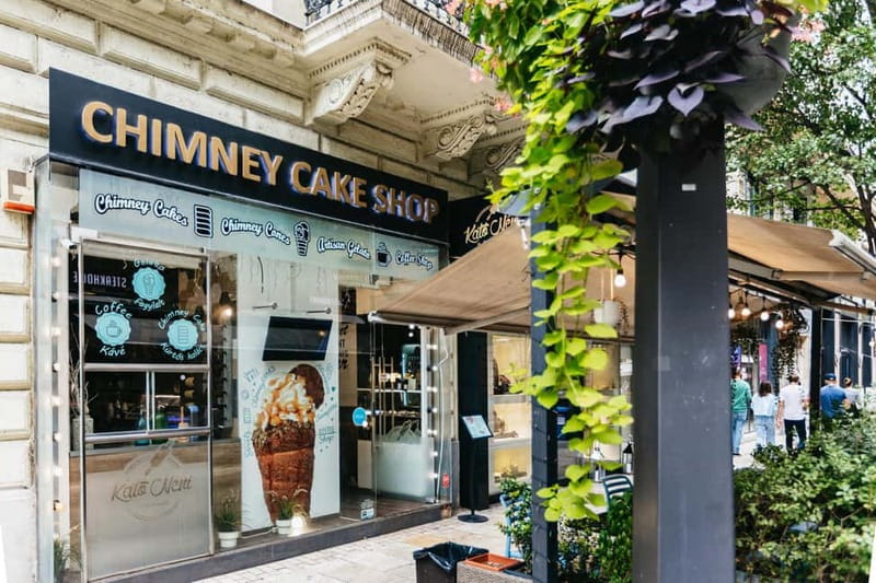Budapest: Hungarian Chimney Cake Workshop in the City Center - How to plan the hour