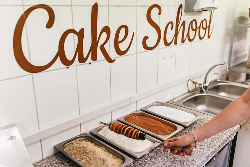 Budapest: Hungarian Chimney Cake Workshop in the City Center - The history lesson is short but useful