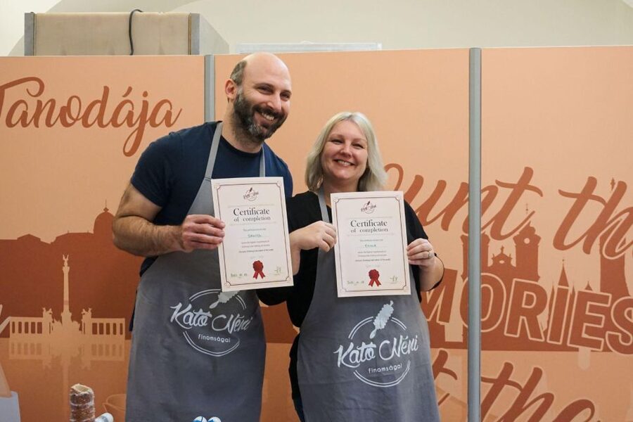 Budapest: Hungarian Chimney Cake Workshop in the City Center - Three cakes, one certificate, and a recipe