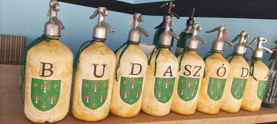 Budapest: Hungarian Cuisine in the Market Hall (german) - Who will enjoy this German-language food walk?