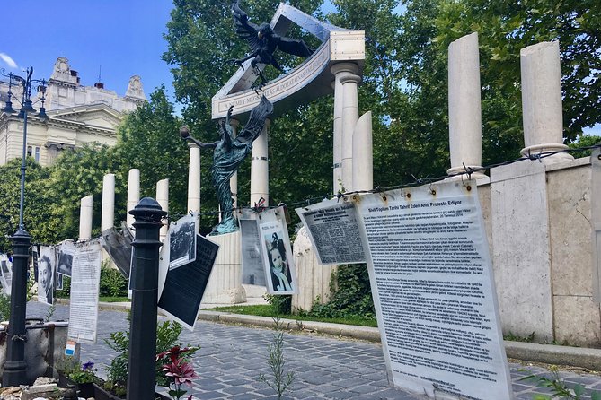 Budapest Jewish Heritage: Synagogues, Shoes, Secrets & Flódni - The Shoes on the Danube, a memorial that needs no grand speech