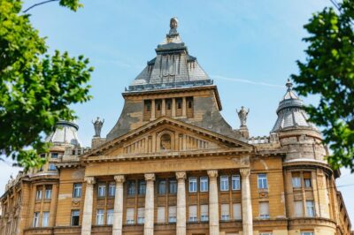 Jewish History Guided Walking Tour with Historian