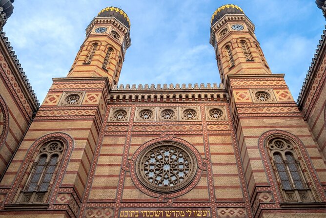 Budapest (Jewish Quarter) Scavenger Hunt and Self-Guided Tour - Who will enjoy this self-guided walk