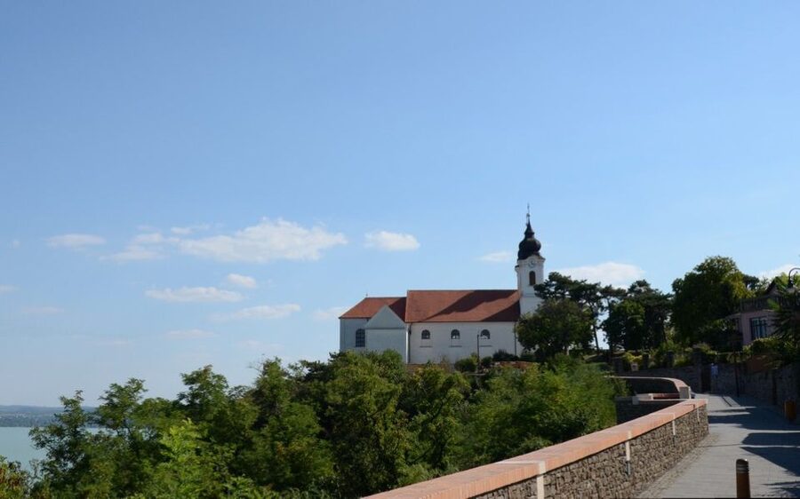 Budapest: Lake Balaton and Herend Full-Day Private Tour - Starting with Herend and its porcelain tradition