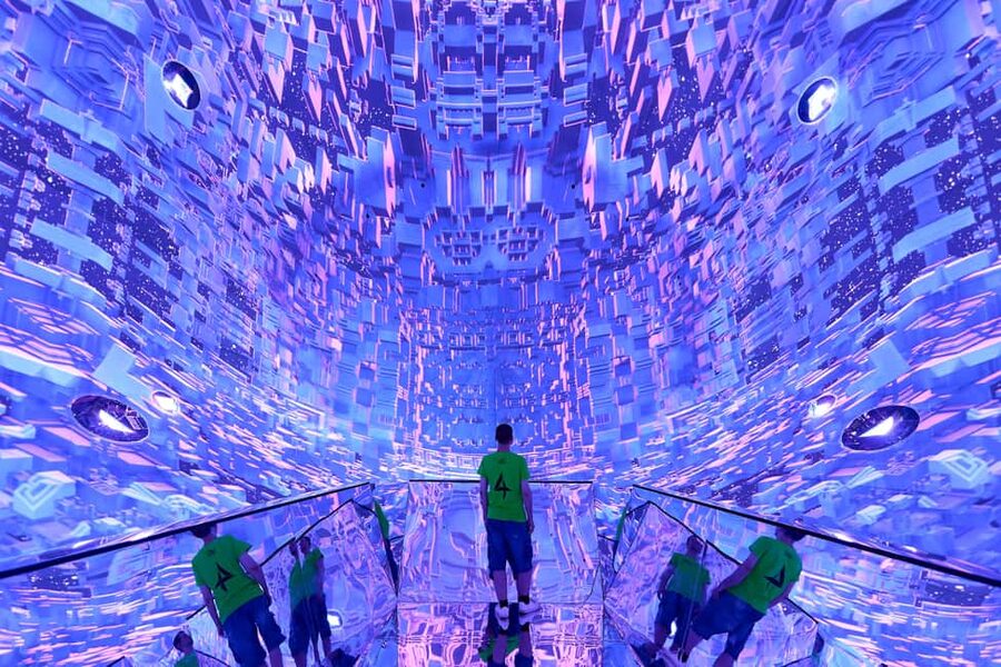 Budapest: Light Art Museum - Immersive New Media Experience - The Good and the Less Successful Installations