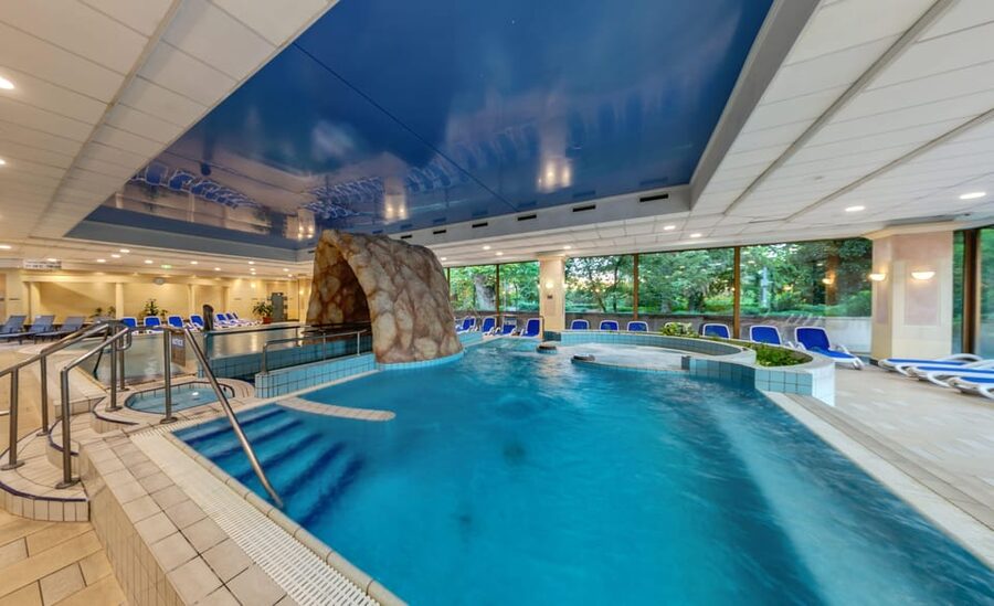 Budapest: Margaret Island Day Spa Entry Ticket - Who will enjoy this spa most?