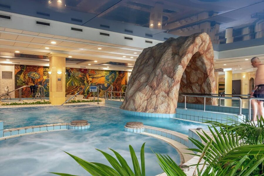 Budapest: Margaret Island Day Spa Entry Ticket - Practical tips for a smoother visit