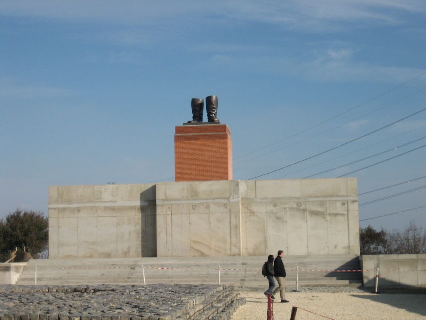 Budapest: Memento Park and Icons of Communism Guided Tour - Practical details that matter