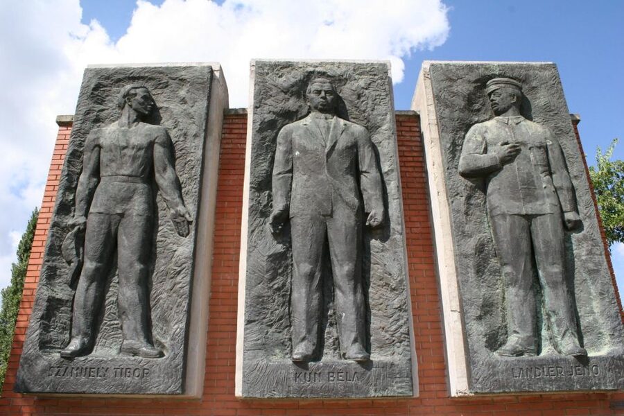 Budapest: Memento Park Ticket - Why Memento Park is different from an ordinary museum