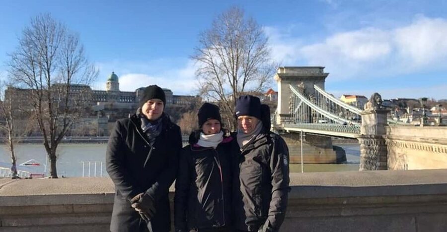 Budapest : Must-see attractions walking tour - The Little Princess Statue and Vigadó Square