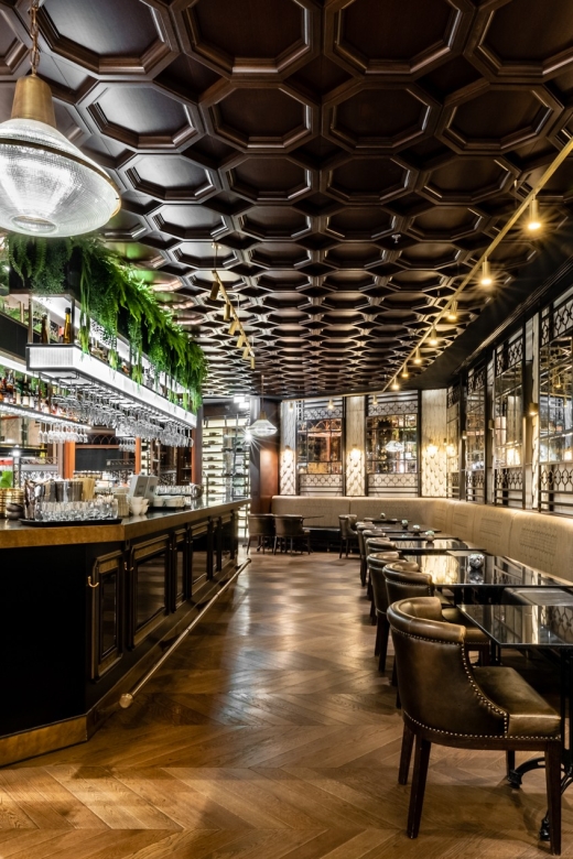 Budapest: Párisi Passage Restaurant 3-Course Menu - Key points to know before booking