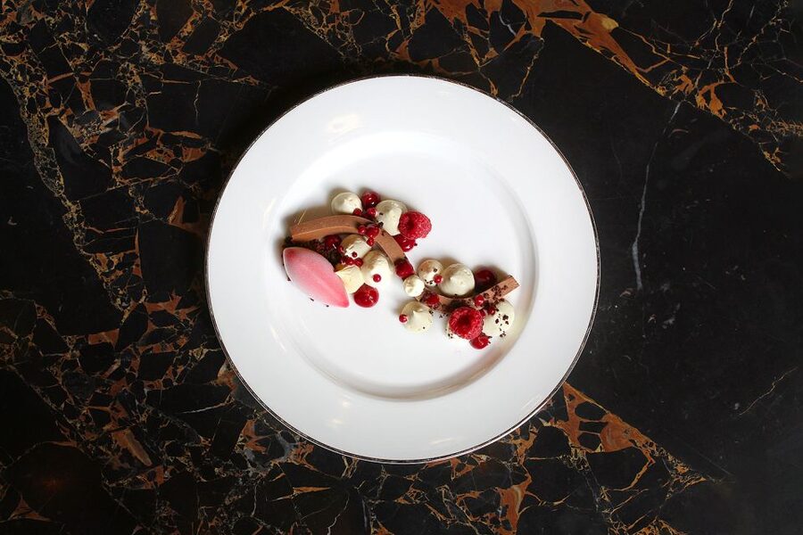 Budapest: Párisi Passage Restaurant 3-Course Menu - Who will enjoy this most?
