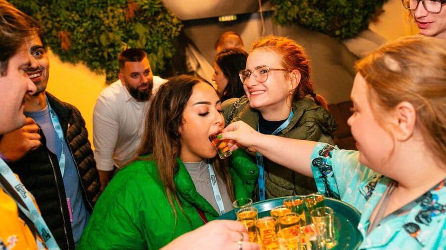 Budapest: Party District Bar-Hop with 2hr Unlimited Drinks - Key points to know before booking