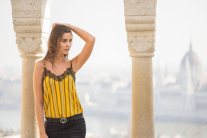 Budapest photoshoot&sightseeing - Liberty Bridge finishes with a strong color change