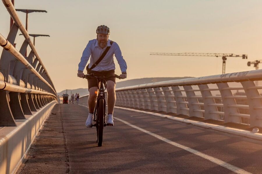 Budapest: Premium E-Bike Rental - What the four-hour rental can cover