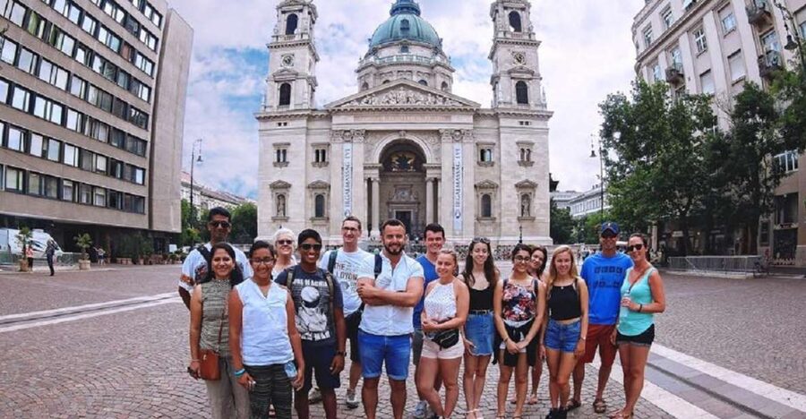 Budapest: Private 3-hour Guided City Tour by Bus - Gellért Hill: Budapest from above