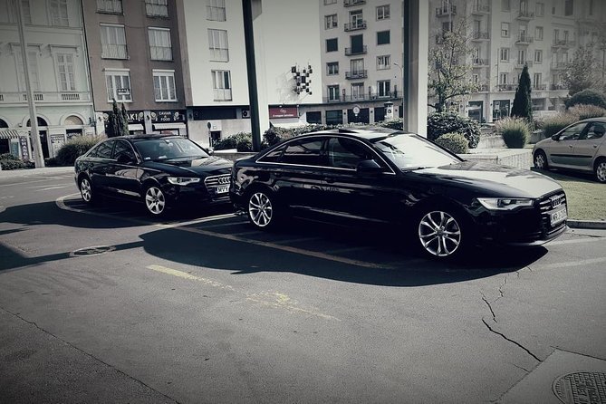 Budapest Private Airport Transfer in a Luxury Car - A calm landing at Budapest Airport