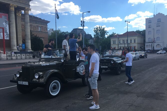 Budapest: Private City Tour with a Vintage Russian Jeep - Thirty minutes at the Great Market Hall