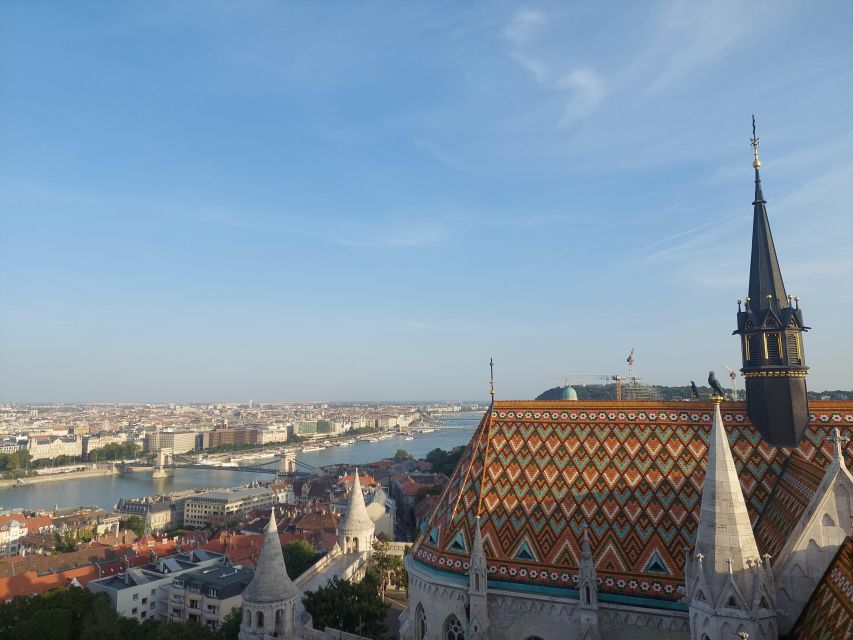 Budapest: Private City Tour with Local Guide - What the guide adds to the experience