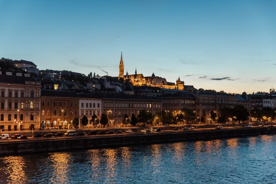 Budapest: Private Custom Tour with a Local – Icons & Gems - Seeing famous Budapest while leaving room for local life