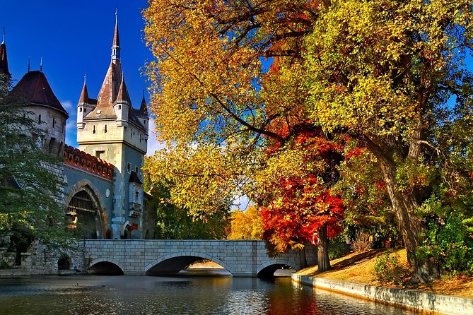 Budapest Private Luxury Sightseeing Tour with Guide and Transport - Andrassy Avenue, Opera House, and City Park