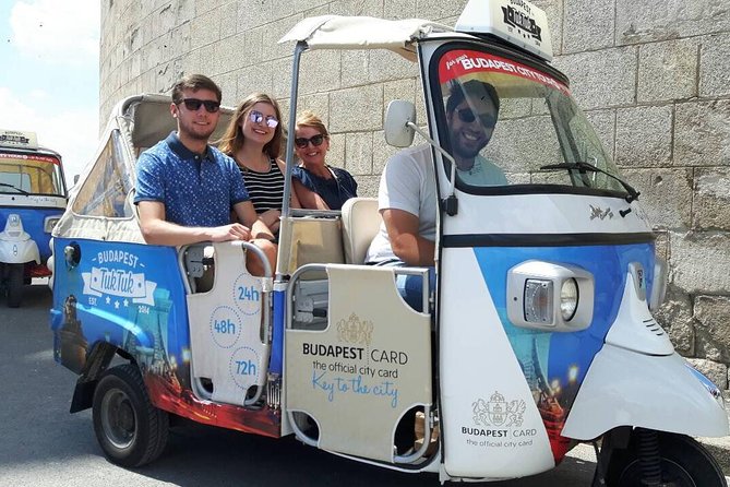 Budapest Private Tuk Tuk Half-Day Tour - Bridges, memorials, and Parliament