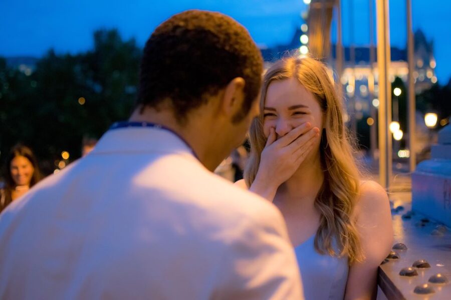 Budapest: Proposal Photos at enchanting Fisherman's Bastion - Who will enjoy this experience most