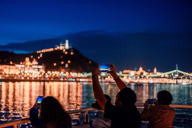Budapest River Cruise with 1 Free Tokaj Frizzante and Audio Guide - The welcome drink and onboard setup